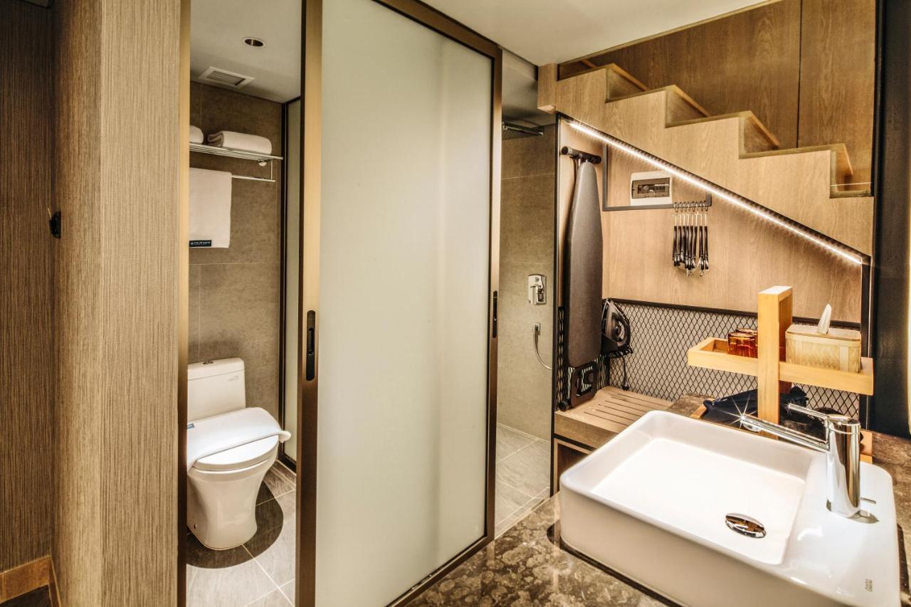 Hotel The Botanica Sanctuary Puncak Exterior foto Bathroom