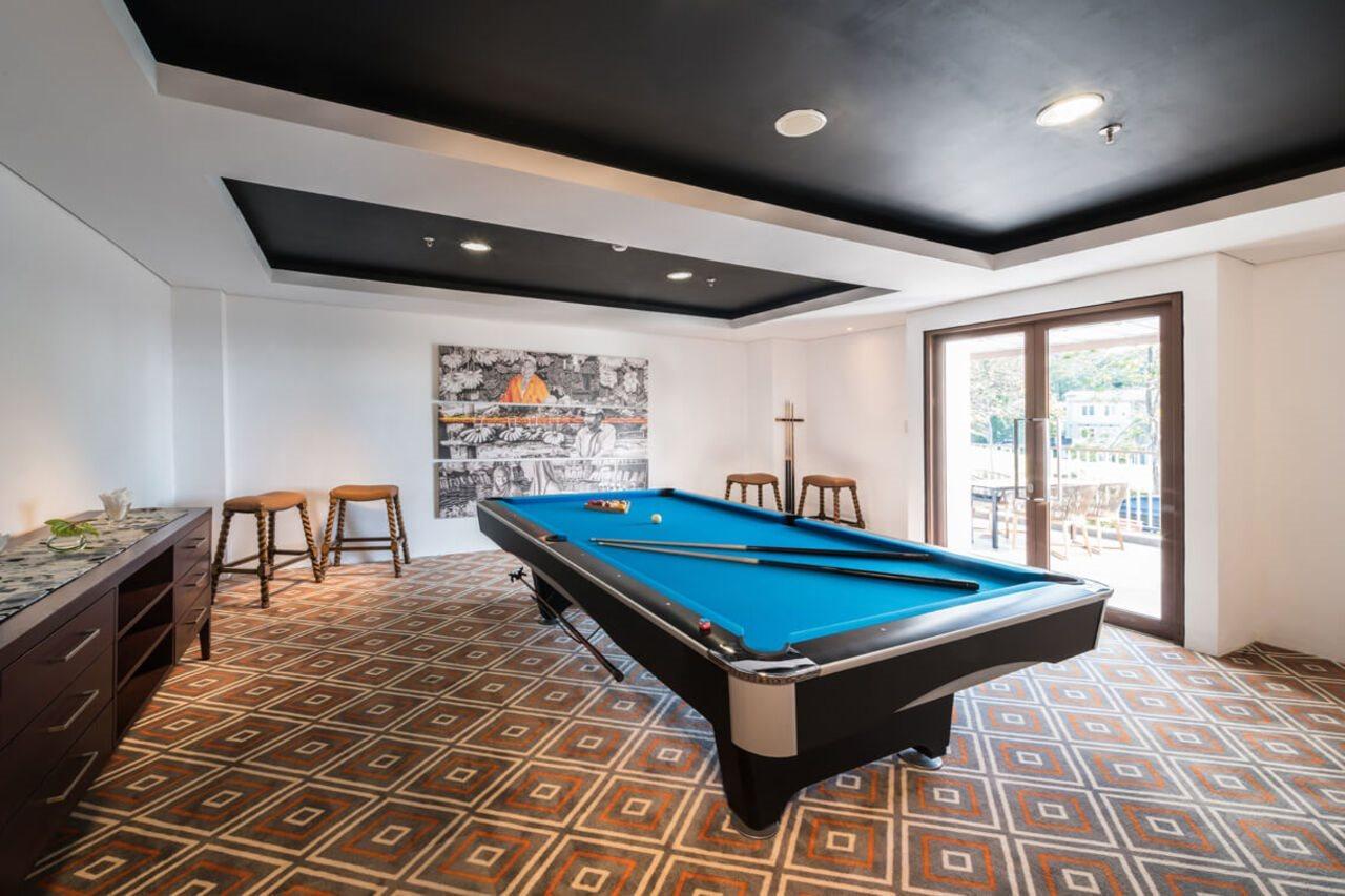Hotel The Botanica Sanctuary Puncak Exterior foto A pool table